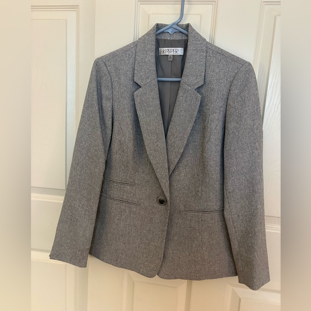 Kasper tweed blazer